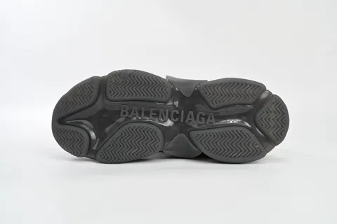 Balenciaga Triple S Clear Sole Dark Grey – photo 5