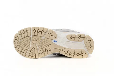 New Balance 2002R Light Grey – photo 5