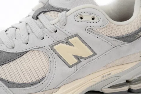 New Balance 2002R Grey/White – photo 6
