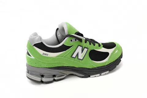 New Balance 2002R Black/Green – photo 3