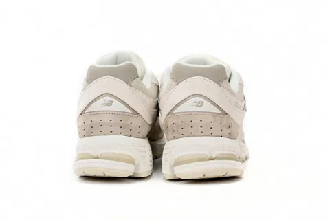 New Balance 2002R Cream – photo 4
