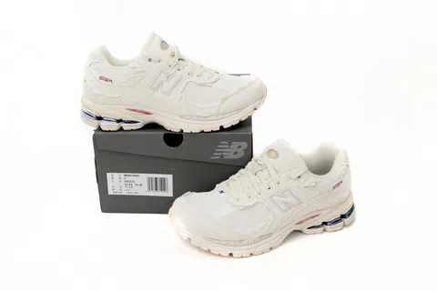 New Balance 2002R Sea Salt – photo 10