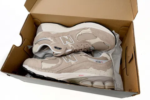 New Balance 2002R Light Khaki – photo 11