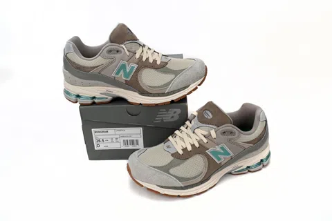 New Balance 2002R Brown/Emerald – photo 9