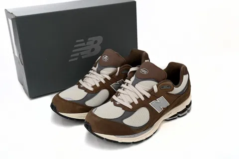 New Balance 2002R Brown/Grey – photo 8