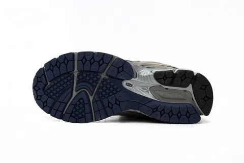 New Balance 2002R Golden Grey – photo 5