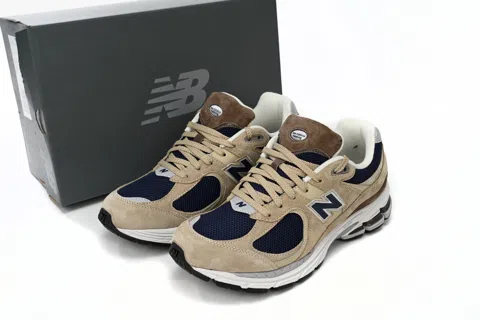New Balance 2002R Khaki – photo 8