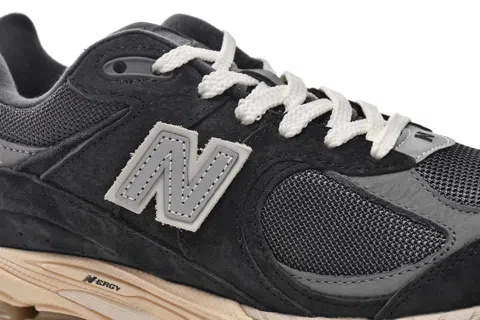 New Balance 2002R Grey/Charcoal – photo 7
