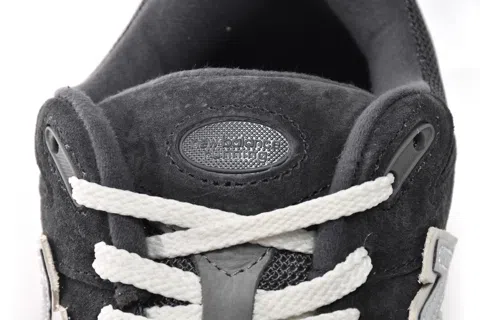 New Balance 2002R Grey/Charcoal – photo 9