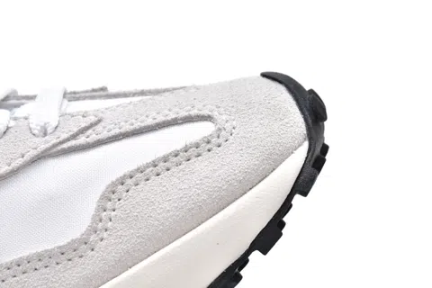 New Balance 327 Grey/Red – photo 8