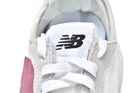 New Balance 327 Grey/Red – photo 10