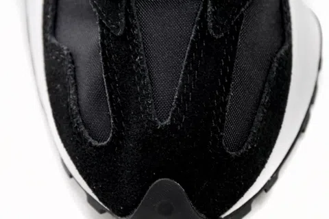 New Balance 327 Black/White – photo 9