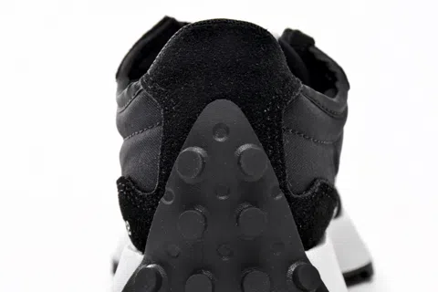 New Balance 327 Black/White – photo 6