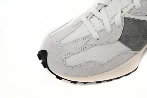 New Balance 327 Grey/White/Black – photo 7