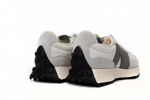 New Balance 327 Grey/White/Black – photo 4