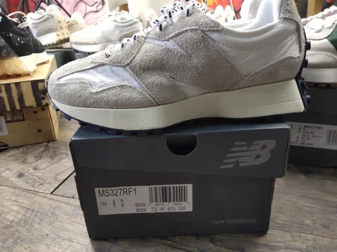 New Balance 327 Washed Canvas – photo 11