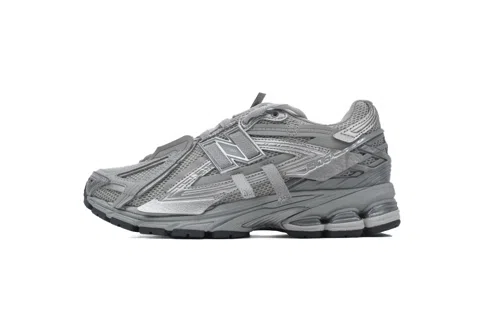 New Balance 1906R Concrete Silver Metallic
