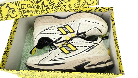 New Balance 1906R White/Yellow – photo 10