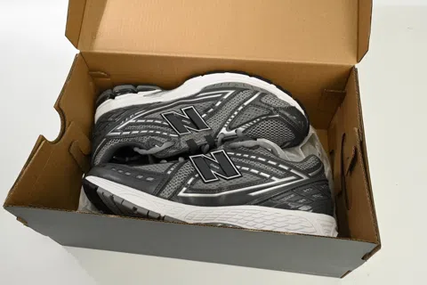 New Balance 1906R Silver/Grey – photo 11