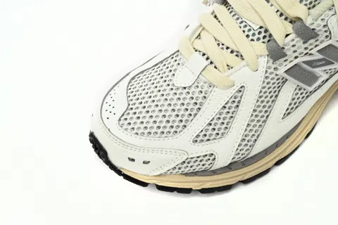 New Balance 1906R Off-White – photo 10