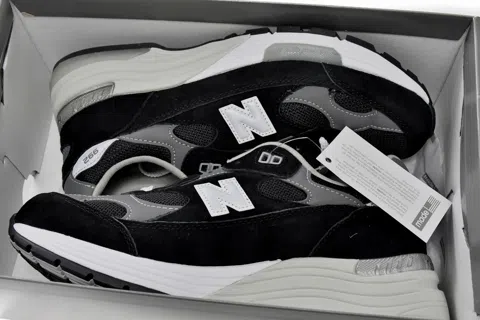 New Balance 992 Black/Grey – photo 8
