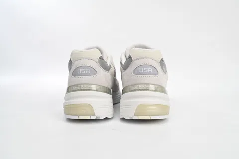 New Balance 992 Cream/White/Grey – photo 5
