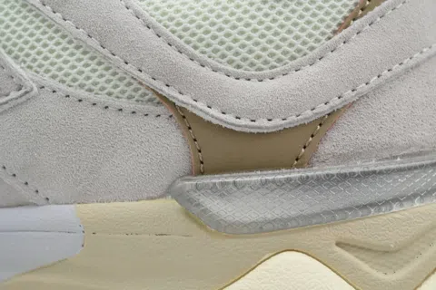 New Balance 9060 Sea Salt Brown – photo 5