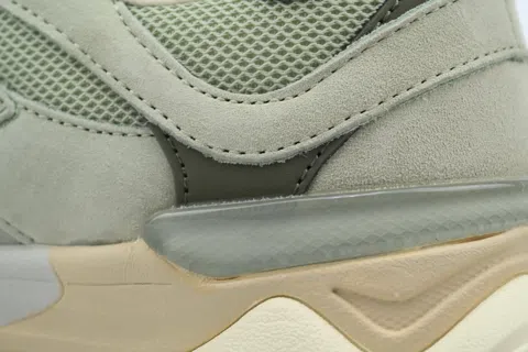 New Balance 9060 Olivine – photo 5