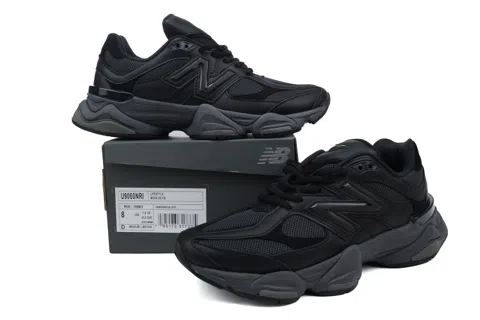 New Balance 9060 Triple Black Leather – photo 7