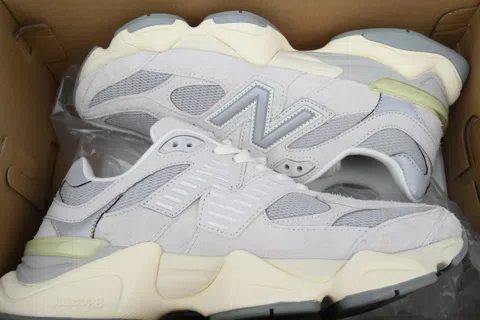 New Balance 9060 Lunar New Year – photo 8