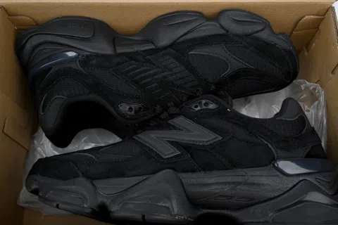 New Balance 9060 Triple Black Suede – photo 8