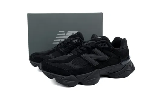 New Balance 9060 Triple Black Suede – photo 6