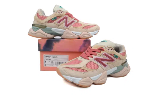 New Balance 9060 Penny Cookie Pink – photo 7