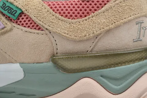 New Balance 9060 Penny Cookie Pink – photo 5