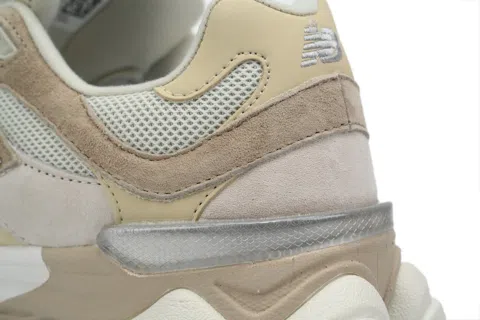 New Balance 9060 Turtledove – photo 5