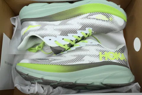 HOKA Clifton 9 Neon Green – photo 8