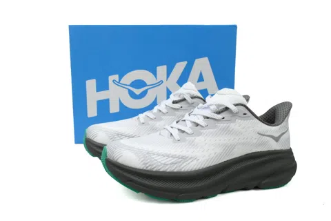 HOKA Clifton 9 Stealth Tech Pack – photo 6