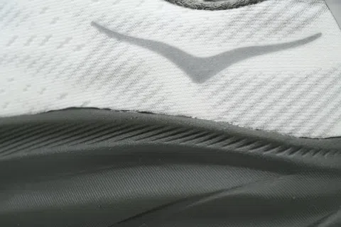 HOKA Clifton 9 Stealth Tech Pack – photo 5