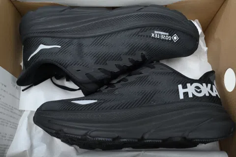HOKA Clifton 9 Triple Black – photo 8
