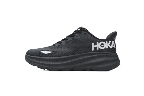 HOKA Clifton 9 Triple Black