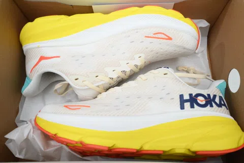 HOKA Clifton 9 Eggnog Passion Fruit – photo 8