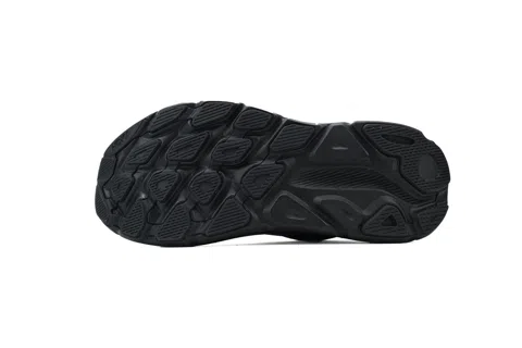 HOKA Clifton 9 Triple Black – photo 4