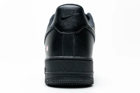 Supreme x Nike Air Force 1 Low Triple Black – photo 7
