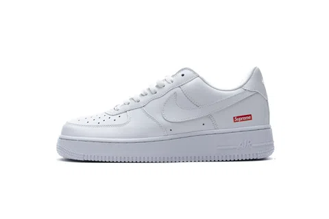 Supreme x Nike Air Force 1 Low Triple White – photo 4