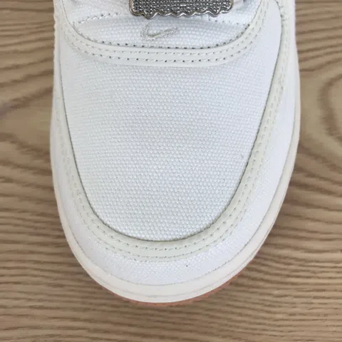 Travis Scott x Nike Air Force 1 Low Sail – photo 9