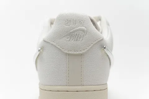 Travis Scott x Nike Air Force 1 Low Sail – photo 10