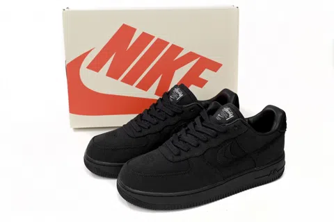 Stussy x Nike Air Force 1 Low Black – photo 9
