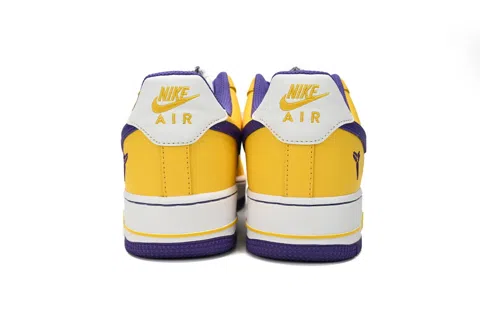 Kobe Bryant x Nike Air Force 1 Low Lakers – photo 3