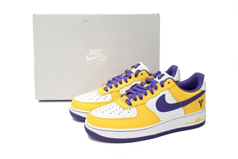 Kobe Bryant x Nike Air Force 1 Low Lakers – photo 8