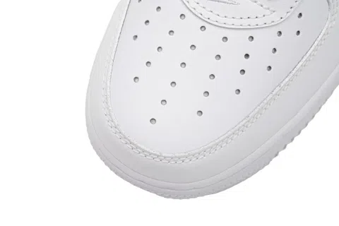 Supreme x Nike Air Force 1 Low Triple White – photo 7